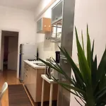 Konukevi Cornelius 4*